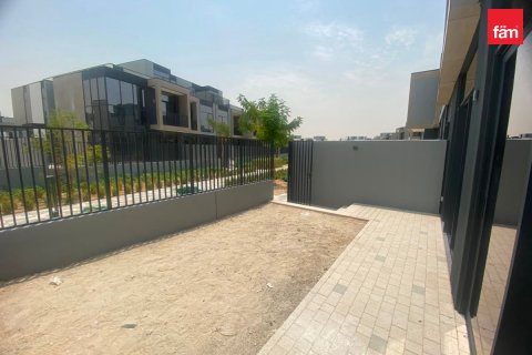 Radový dom v Dubai, SAE 3 spálne, 168 m2 č. 740789 - Fotografia 8