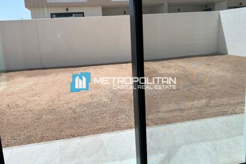 Yas Island, Abu Dhabi, UAE의 임대용 빌라 침실 4개, 360제곱미터 번호 693948 - 사진 13