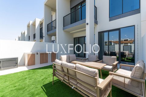 Townhouse sa Town Square, Dubai, UAE 3 silid-tulugan, 189 sq.m. № 627528 - larawan 2