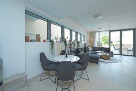 Rumah bandar di Al Raha Beach, Abu Dhabi, UAE 4 bilik tidur, 377.6 meter persegi № 597465 - foto 8