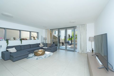 Rumah bandar di Al Raha Beach, Abu Dhabi, UAE 4 bilik tidur, 377.6 meter persegi № 597465 - foto 6