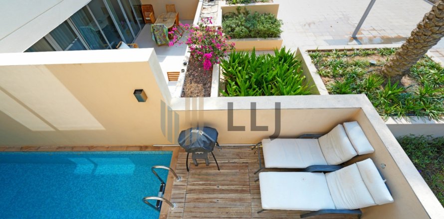 Rumah bandar di Al Raha Beach, Abu Dhabi, UAE 4 bilik tidur, 377.6 meter persegi № 597465