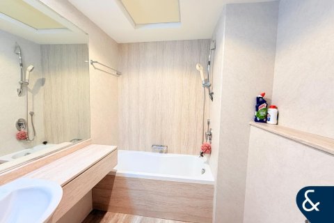 Διαμέρισμα σε Jumeirah Lake Towers, Dubai, ΗΑΕ 2 υπνοδωμάτια, 160 τ.μ. Αρ. 667437 - φωτογραφία 16