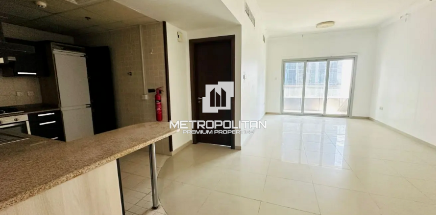 Apartment in Business Bay, Dubai, UAE 1 bedroom, 75 sq.m. № 730286