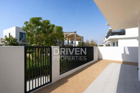 Kaupunkipientalo The Valley, Dubai, Arabiemiraatit 4 makuuhuonetta, 261.52 m2 № 762723 - kuva 23
