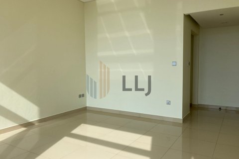 Apartament në Al Khalidiya, Abu Dhabi, Emiratet e Bashkuara Arabe 3 dhoma gjumi, 185.8 m2. № 590481 - Foto 17