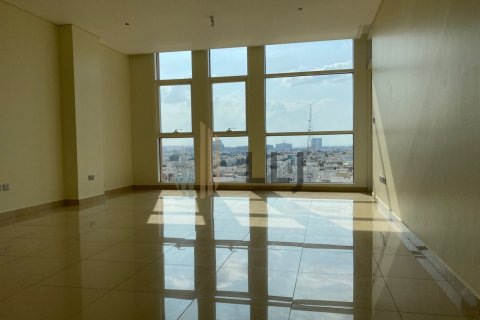 Apartament në Al Khalidiya, Abu Dhabi, Emiratet e Bashkuara Arabe 3 dhoma gjumi, 185.8 m2. № 590481 - Foto 7