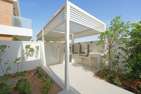 Müüa villa on the Saadiyat Island, Abu Dhabi, AÜE: 4 magamistoaga, 629.3 m² Nr 590483 - pilt 18