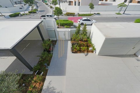 Müüa villa on the Saadiyat Island, Abu Dhabi, AÜE: 4 magamistoaga, 629.3 m² Nr 590483 - pilt 31