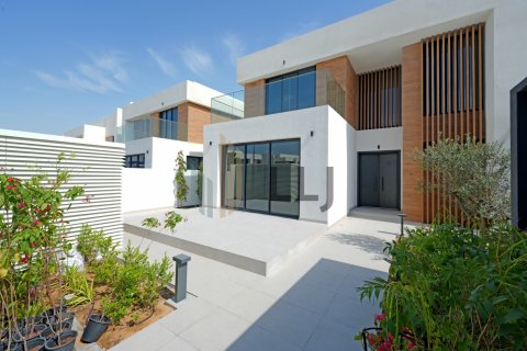 Müüa villa on the Saadiyat Island, Abu Dhabi, AÜE: 4 magamistoaga, 629.3 m² Nr 590483 - pilt 5
