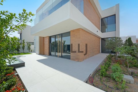 Villa à vendre à  Saadiyat Island, Abu Dhabi, EAU 4 chambres, 629.3 m2 № 590483 - photo 7