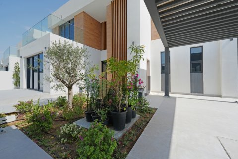 Villa à vendre à  Saadiyat Island, Abu Dhabi, EAU 4 chambres, 629.3 m2 № 590483 - photo 8