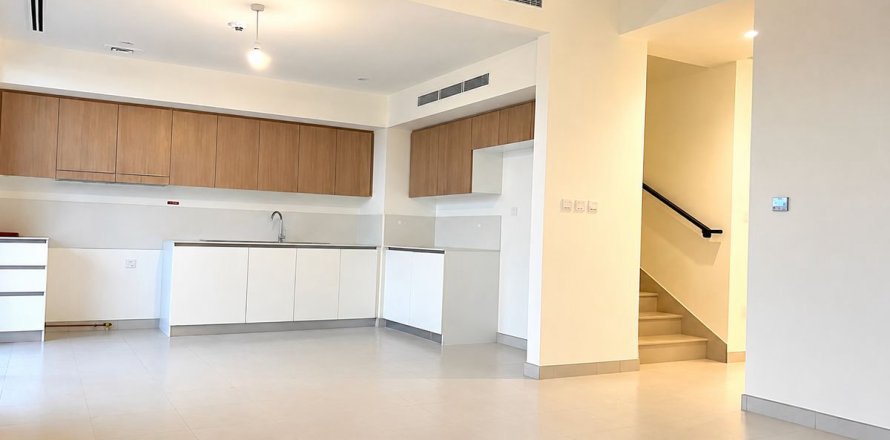 Vilă în Dubai, EAU 4 dormitoare, 242.1 mp.  №751920