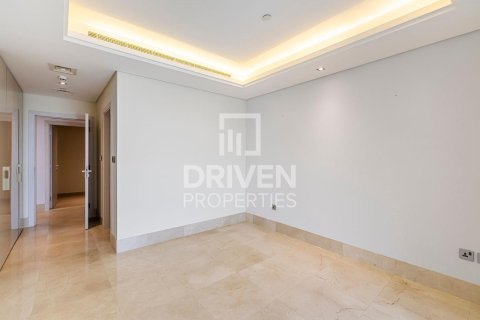 Apartemen di Palm Jumeirah, Dubai, UEA 3 kamar tidur, 161.47 m2 nomor 741993 - foto 11