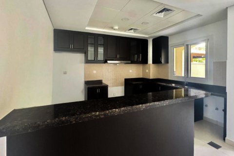 Вилла Dubai Land, Дубай, БАӘ-да 3 жатын бөлмелер, 186.27 м² № 749008 - фото 5