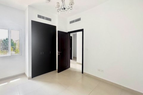 Вилла Dubai Land, Дубай, БАӘ-да 3 жатын бөлмелер, 186.27 м² № 749008 - фото 6
