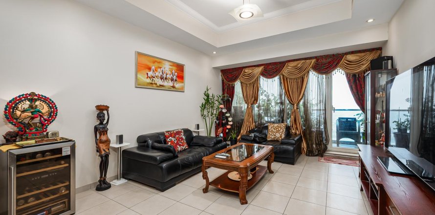 Apartament w Business Bay, Dubai, ZEA 2 sypialnie, 136.75 mkw. nr 749003