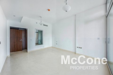 Huoneisto Palm Jumeirah, Dubai, Arabiemiraatit 1 makuuhuone, 106.1 m2 № 587325 - kuva 6