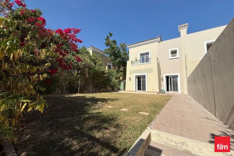 Таунхаус в Дубай, ОАЭ 3 спальни, 349.8м2 № 708296