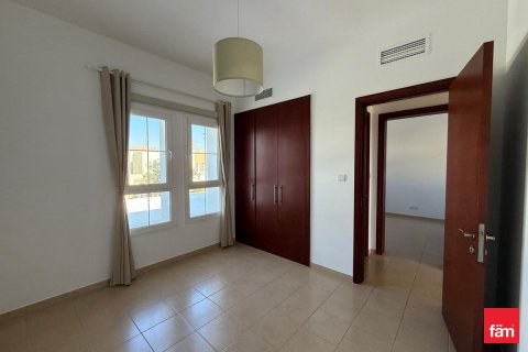 Radový dom v Dubai, SAE 3 spálne, 349.8 m2 č. 708296 - Fotografia 11