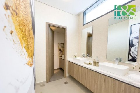 Vila v Sharjah Waterfront City, SAE 4 ložnice, 257.7 m² Č.: 551839 - fotografie 3