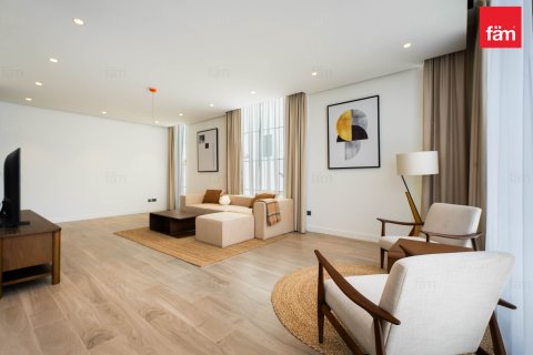 Vilë në Al Furjan, Dubai, Emiratet e Bashkuara Arabe 6 dhoma gjumi, 604.8 m2. № 579309 - Foto 14