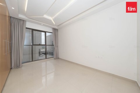 Vilă de închiriat în Dubai, EAU 5 dormitoare, 474.3 mp. №703775 - poză 8