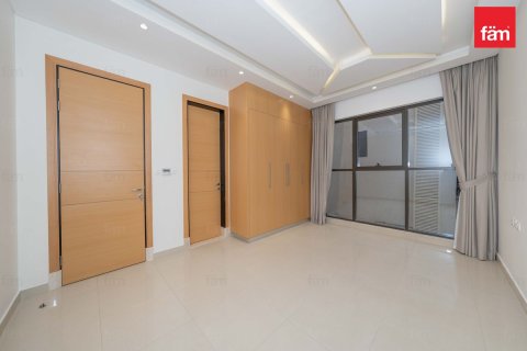 Vilă de închiriat în Dubai, EAU 5 dormitoare, 474.3 mp. №703775 - poză 12