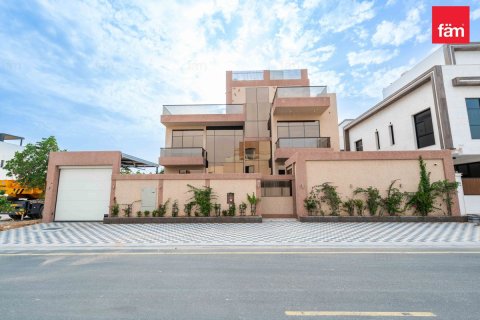 Vilă în Dubai, EAU 5 dormitoare, 474.3 mp. №703775