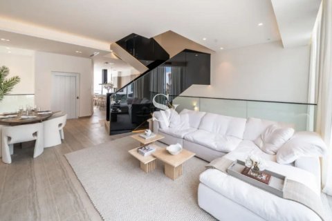 Stadthaus zum Verkauf in Al Barari, Dubai, VAE 4 Schlafzimmer, 459 m2 Nr. 693367 - Foto 1