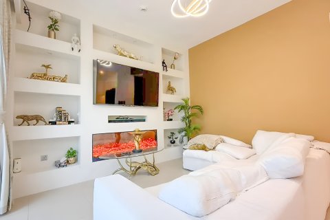 Müüa ridamaja asukohaga Dubai, AÜE: 4 magamistoaga, 205 m² Nr 713352 - pilt 5