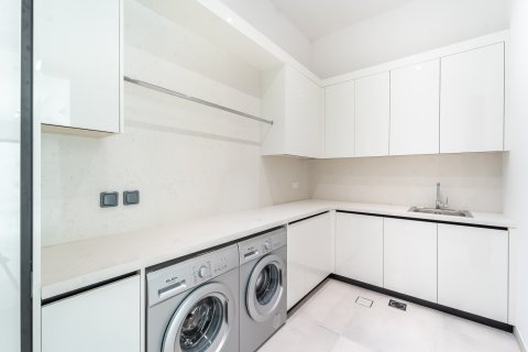 Müüa villa asukohaga Dubai, AÜE: 6 magamistoaga, 1044 m² Nr 713350 - pilt 25