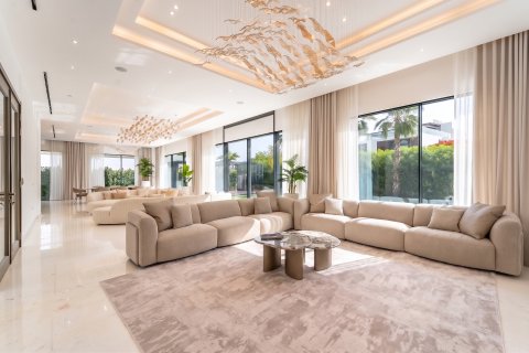 Müüa villa asukohaga Dubai, AÜE: 6 magamistoaga, 1044 m² Nr 713350 - pilt 6