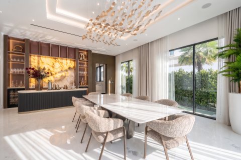 Müüa villa asukohaga Dubai, AÜE: 6 magamistoaga, 1044 m² Nr 713350 - pilt 9