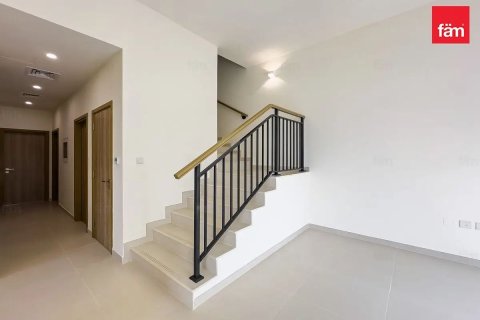 Városi lakóépület itt: Dubai, EAE, 3 hálószoba, 161 m², azonosító: 685916 - fénykép 3