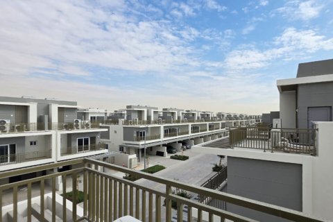 Townhouse in DAMAC Hills (Akoya by DAMAC), Dubai, UAE 3 bedrooms, 170 sq.m. № 697303 - photo 4