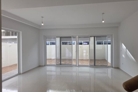 Townhouse in DAMAC Hills (Akoya by DAMAC), Dubai, UAE 3 bedrooms, 170 sq.m. № 697303 - photo 11