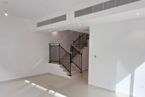 Townhouse in DAMAC Hills (Akoya by DAMAC), Dubai, UAE 3 bedrooms, 170 sq.m. № 697303 - photo 9