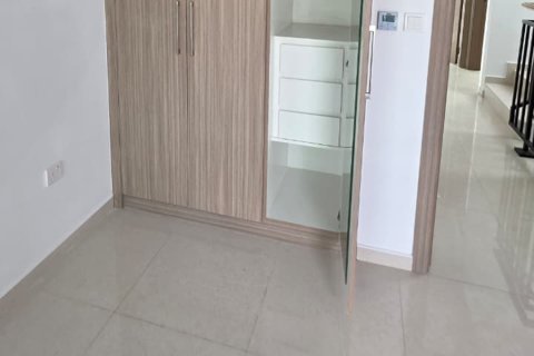 Townhouse in DAMAC Hills (Akoya by DAMAC), Dubai, UAE 3 bedrooms, 170 sq.m. № 697303 - photo 1