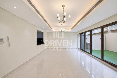 Vila di Meydan, Dubai, UEA 4 kamar tidur, 218.04 m2 nomor 758960 - foto 2