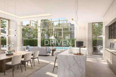Vila v Nadd Al Sheba, Dubai, SAE 3 spálne, 182 m2 č. 758956 - Fotografia 3