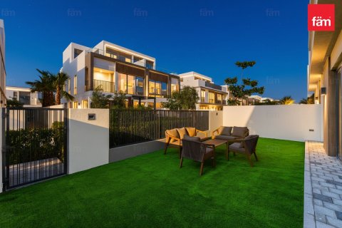 Villa til leje i Tilal Al Ghaf, Dubai, UAE 4 soveværelser, 217.4 kvm № 678348 - foto 8