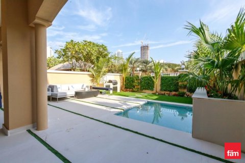 Купити віллу в Дубай, ОАЕ 3 спальні, 247.4м2, № 678349 - фото 1