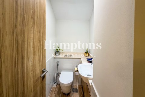 Adosado en alquiler en Dubai Land, Dubai, EAU 3 dormitorios, 161.35950458 m2 № 650908 - foto 15