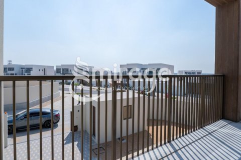 Vila v Abu Dhabi, SAE 4 ložnice, 952.7 m² Č.: 597363 - fotografie 2