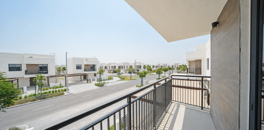 ویلا در Yas Island، Abu Dhabi ، امارات متحده عربی 4 خوابه ، 314.89 متر مربع.  شماره 749965