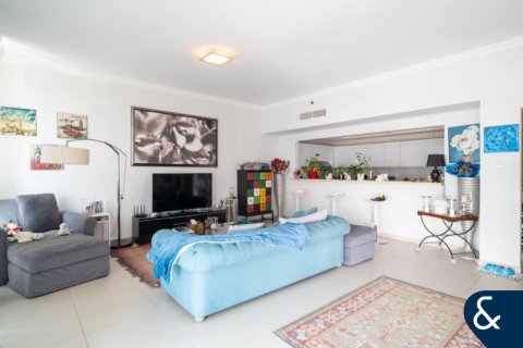 Купити квартиру в Джумейра Бич Резиденс, Дубай, ОАЕ 3 спальні, 210м2, № 667008 - фото 1