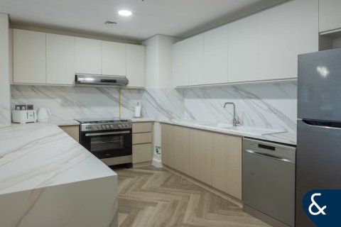 Byt v Jumeirah Golf Estates, Dubai, SAE 2 ložnice, 128 m² Č.: 667012 - fotografie 5