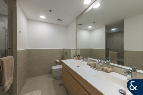 Byt v Jumeirah Golf Estates, Dubai, SAE 2 ložnice, 128 m² Č.: 667012 - fotografie 11