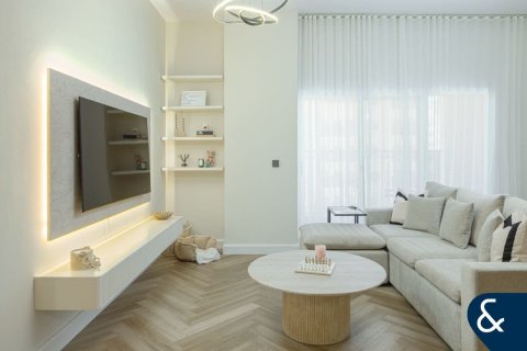 Byt v Jumeirah Golf Estates, Dubai, SAE 2 ložnice, 128 m² Č.: 667012 - fotografie 2